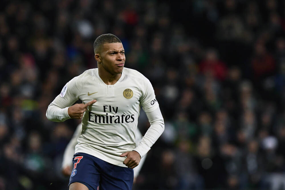 美肯尼迪中心颁奖礼首次由总统主持，特朗普深度参与奖项评选